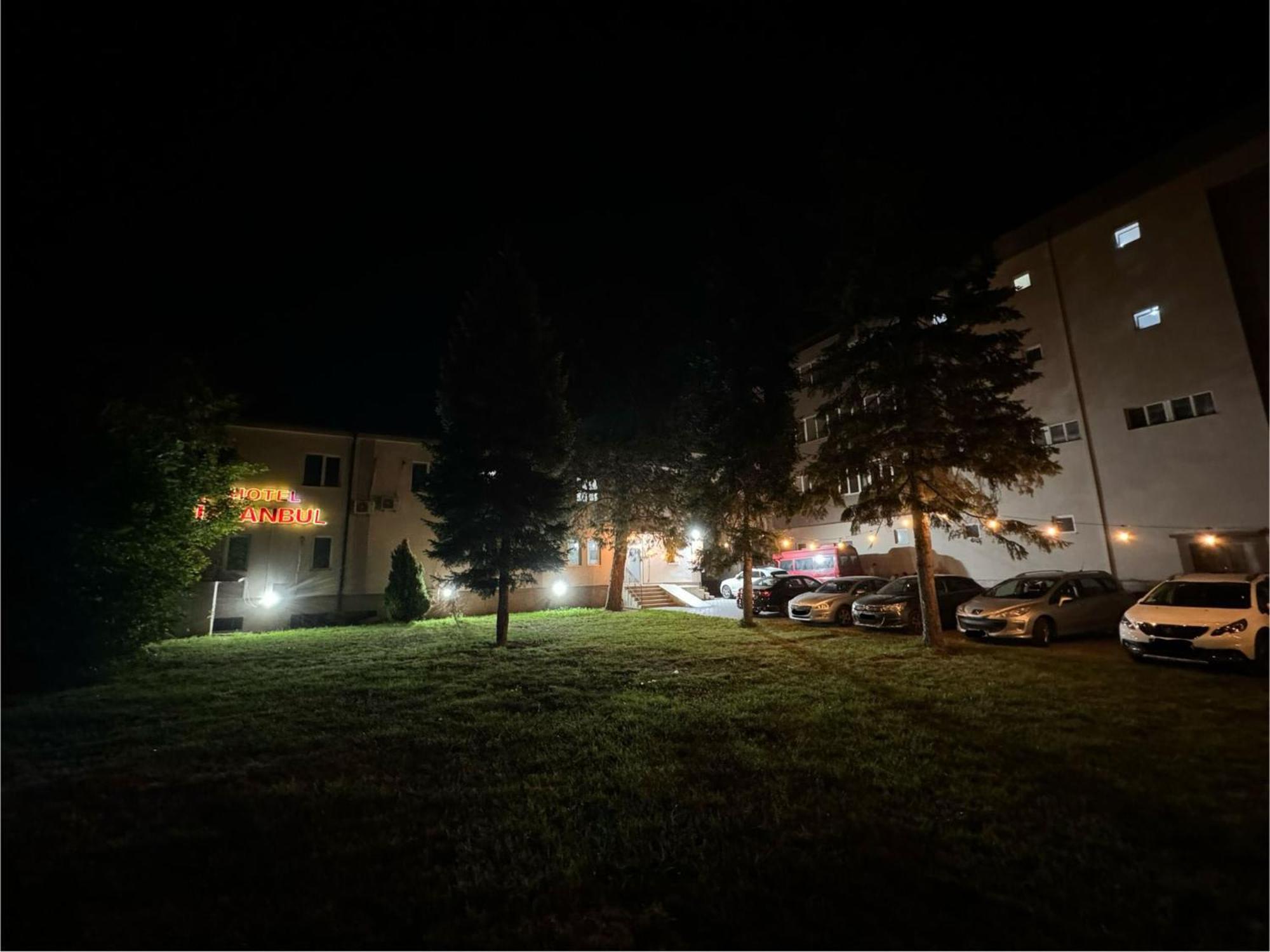 Hotel Istanbul سكوبجي المظهر الخارجي الصورة