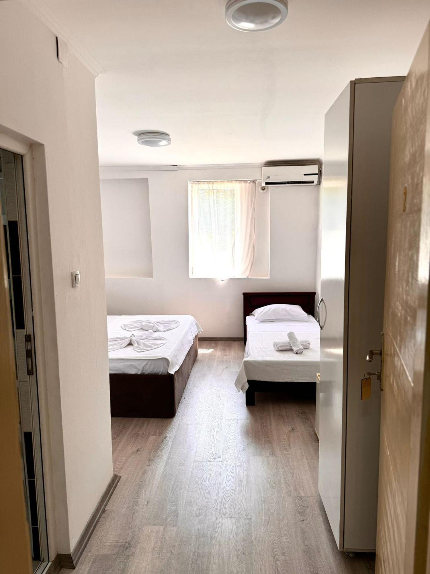 Hotel Istanbul سكوبجي المظهر الخارجي الصورة