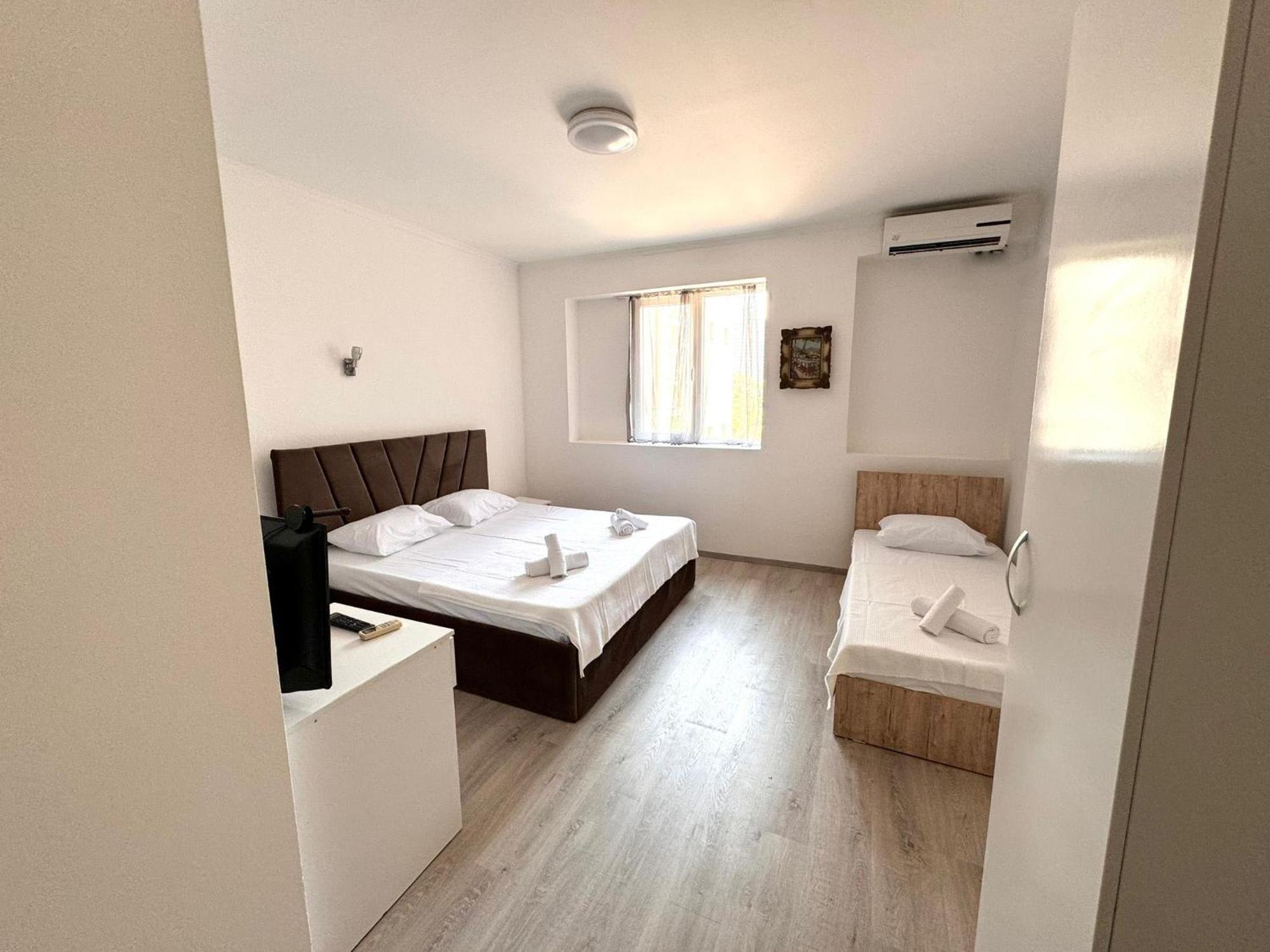 Hotel Istanbul سكوبجي المظهر الخارجي الصورة